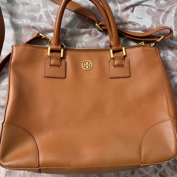 Tory Burch Handbags - Tory Burch purse